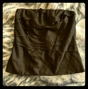 Black strapless Limited top L